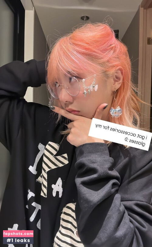 LilyPichu Nahé úniky fotek pouze od fanoušků #120 - Fapshots