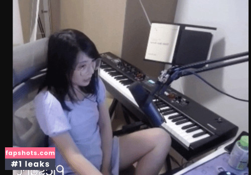 LilyPichu Nahé úniky fotek pouze od fanoušků #687 - Fapshots