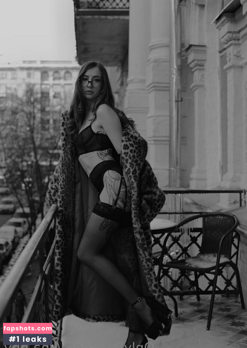 lina.bby gallery photo #7