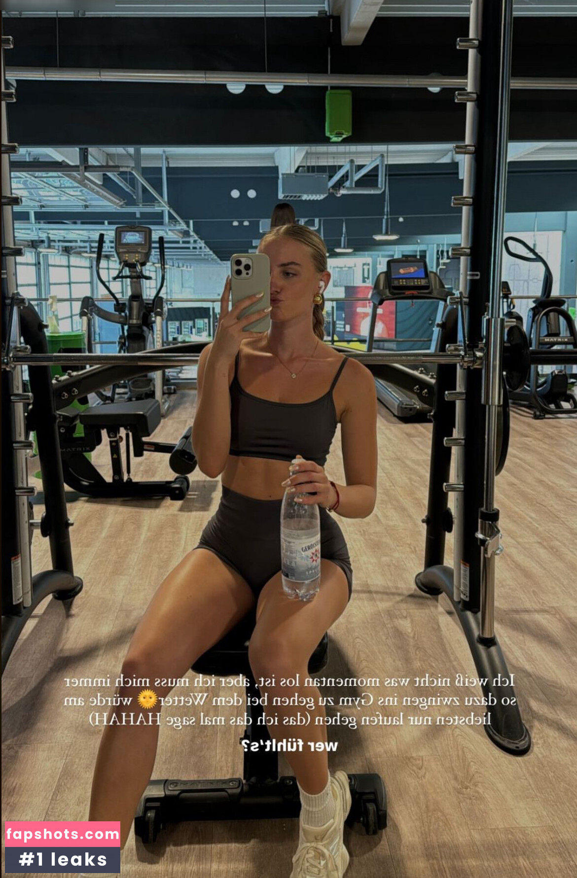 Lina Düren gallery photo #36