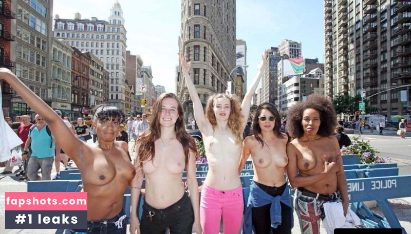 Lina Esco gallery photo #67