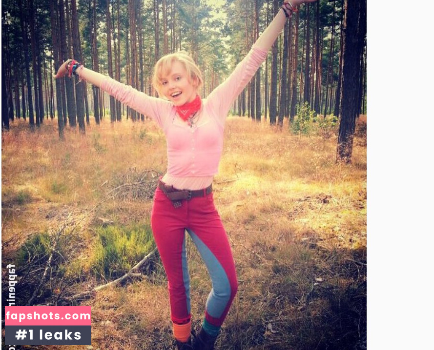 Lina Larissa Strahl Nahé úniky fotek pouze od fanoušků #11 - Fapshots