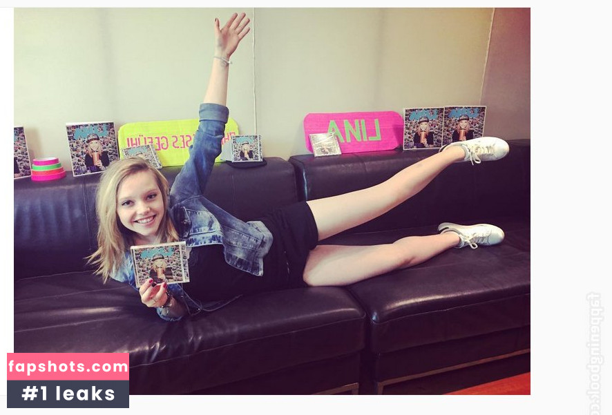 Lina Larissa Strahl Nahé úniky fotek pouze od fanoušků #13 - Fapshots