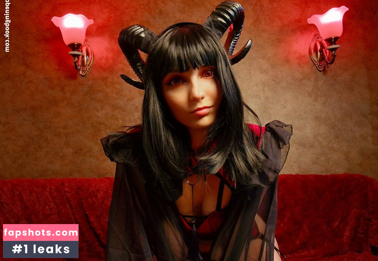 Lina Moore Nude Leaks OnlyFans Photos #28 - LeakJerk