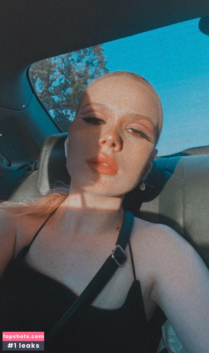 lina.pie nude babe gallery