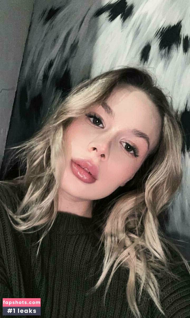 lina.pie Nude Leaks OnlyFans Photos #9 - LeakJerk