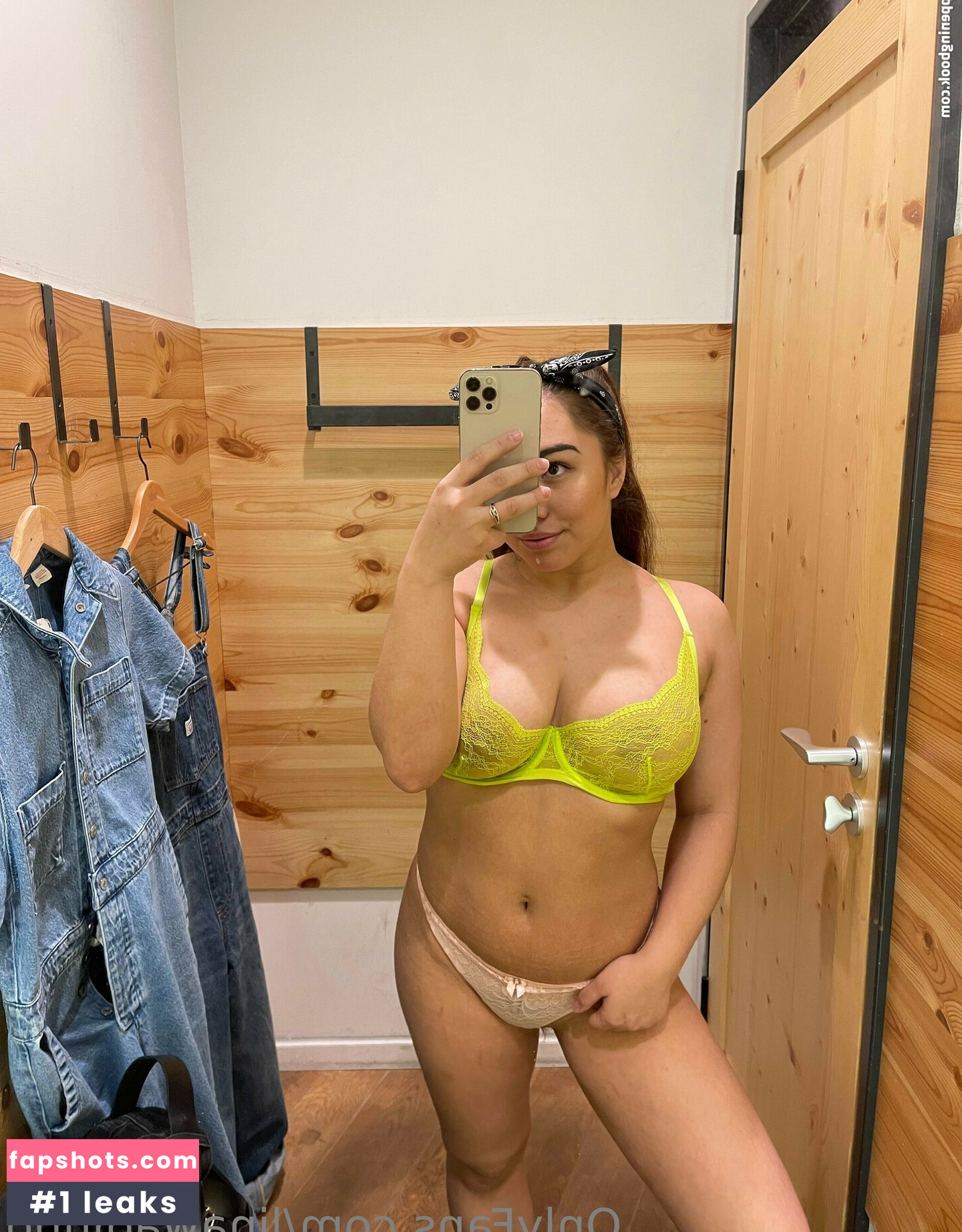 Lina Wåglund Nude Leaks OnlyFans Photos #9 - LeakJerk