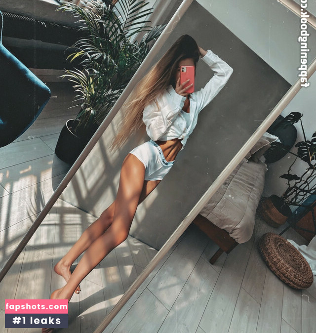 linadiaa gallery photo #145