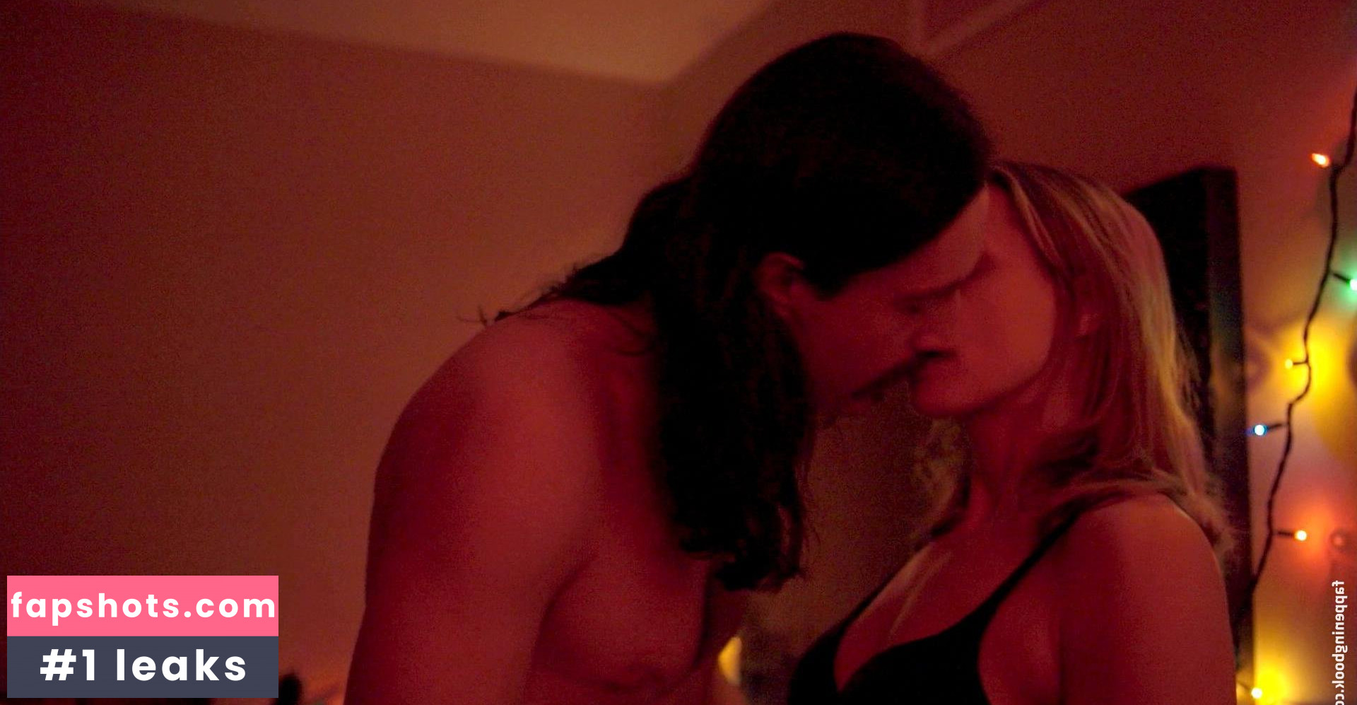 Linda Burzynski gallery photo #8