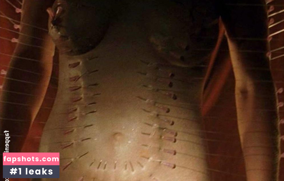 Linda Cardellini gallery photo #58