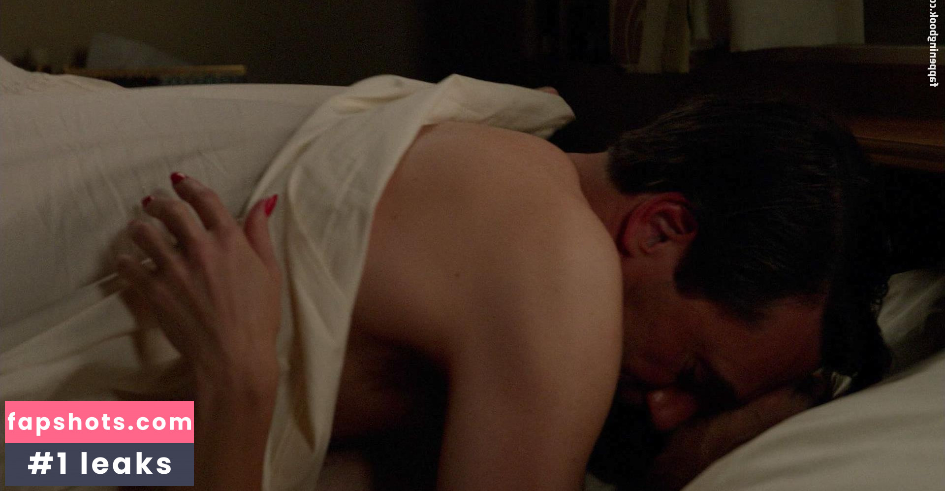 Linda Cardellini gallery photo #72