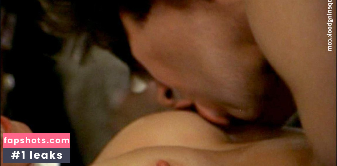 Linda Coombes Nude Leaks OnlyFans Photos #3 - LeakJerk