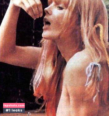 Linda Evans Nude Leaks OnlyFans Photos #49 - Fapshots