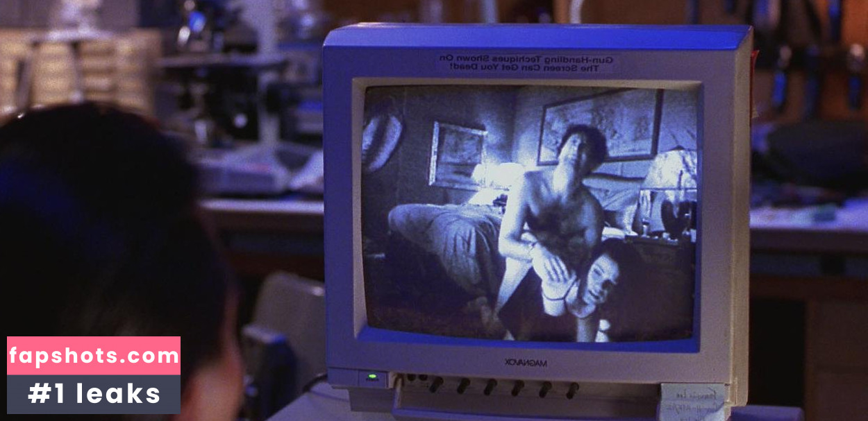 Linda Fiorentino Filtración Desnuda OnlyFans Foto #38 - Fapshots