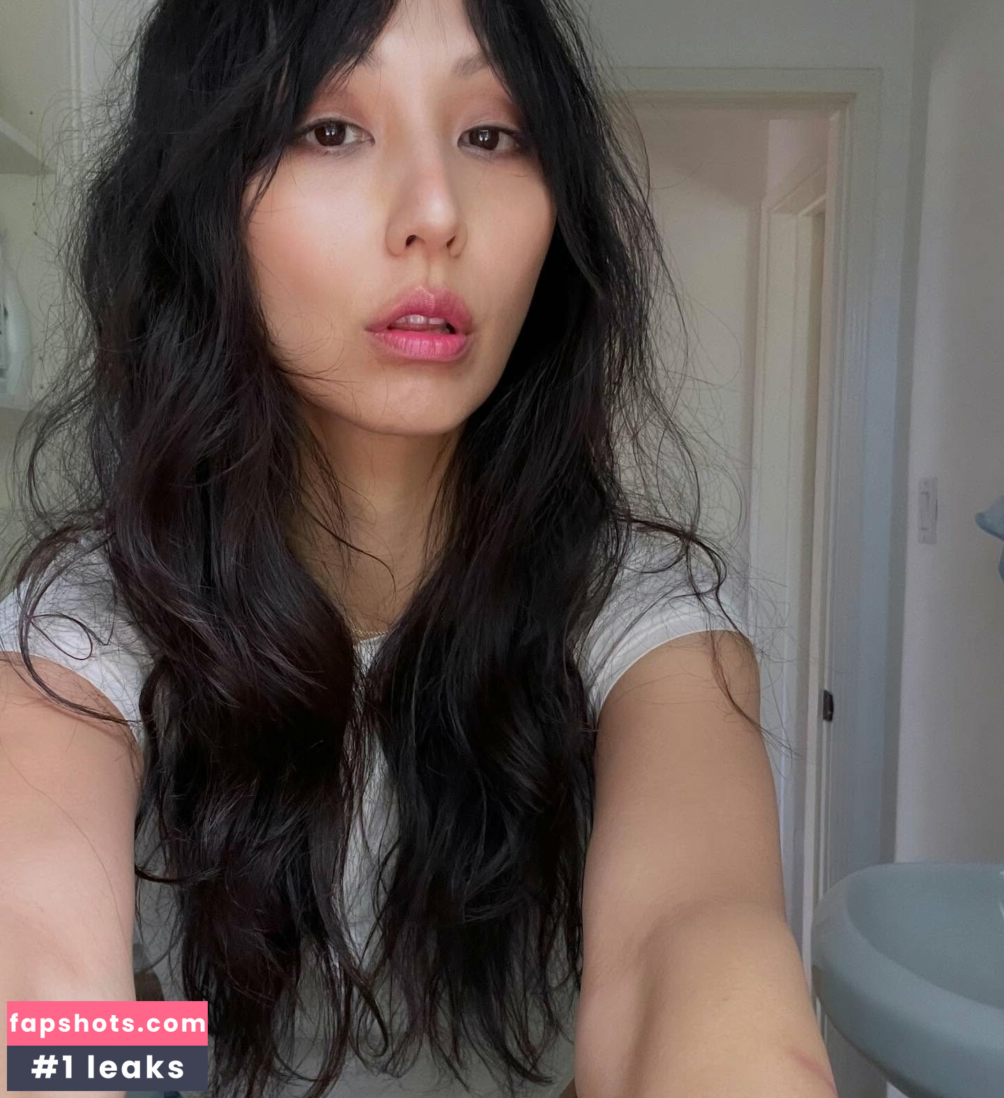 Linda Park gallery photo #17