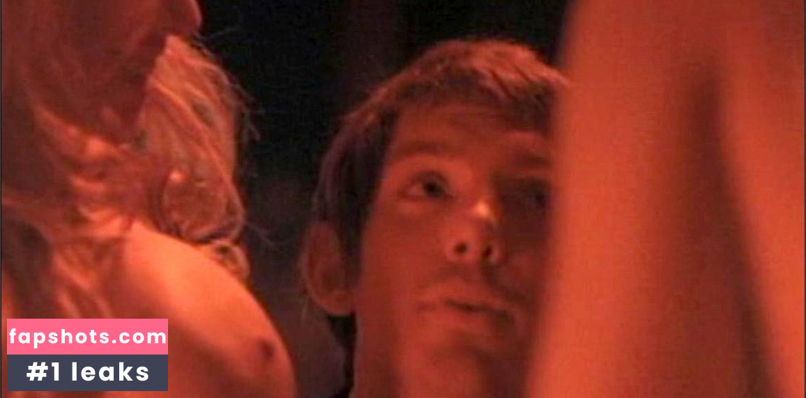 Linda Sebastion nude babe gallery