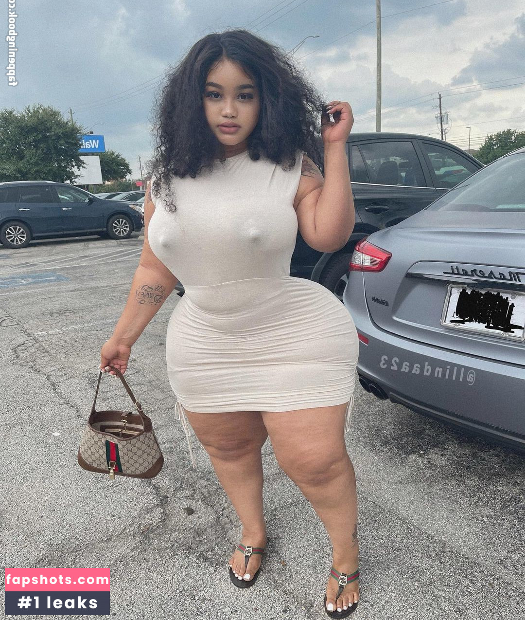 Lindaa23 gallery photo #12