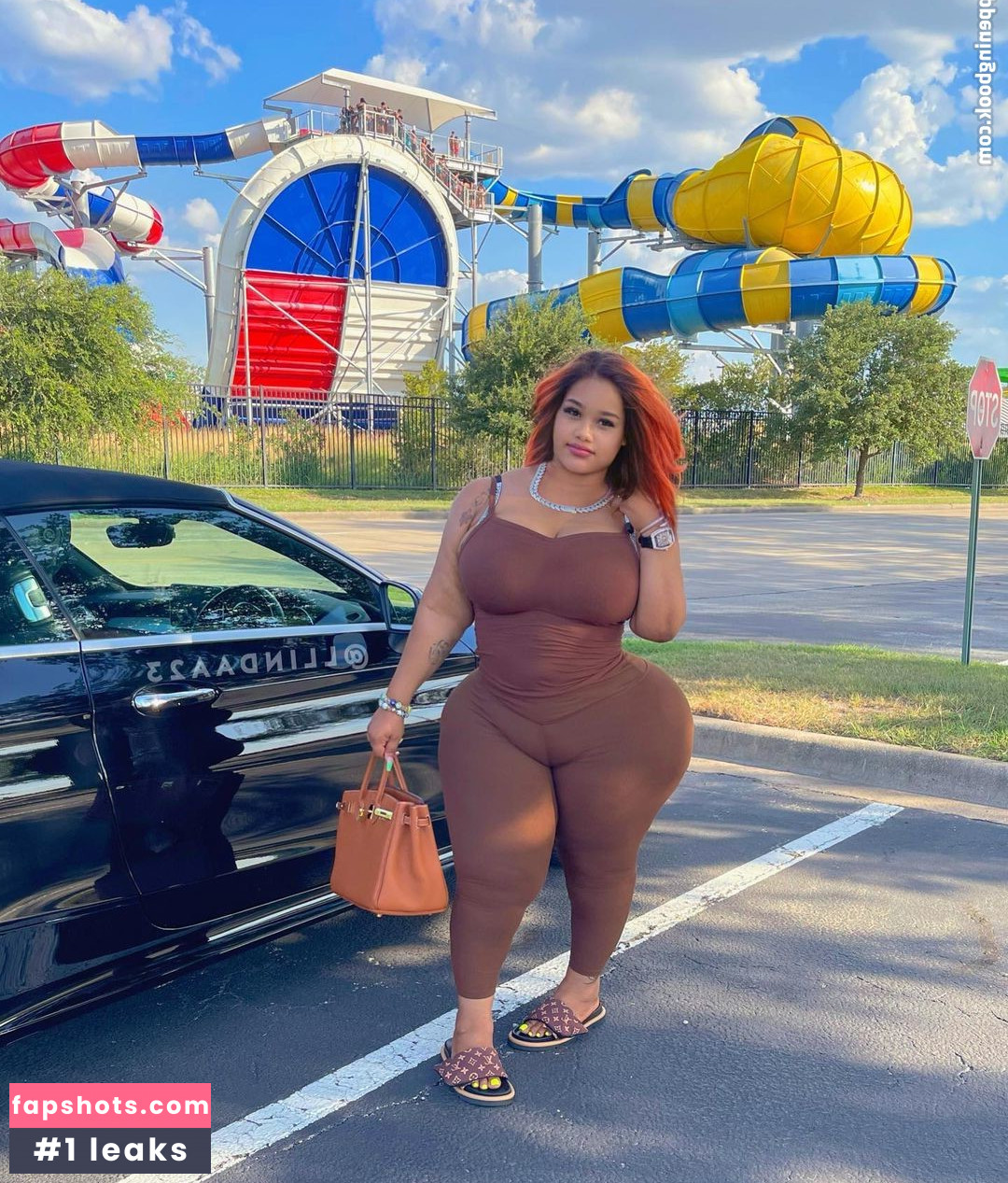 Lindaa23 gallery photo #16