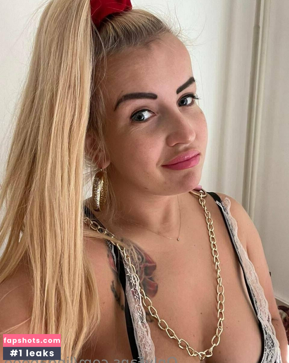 lindabooo gallery photo #17