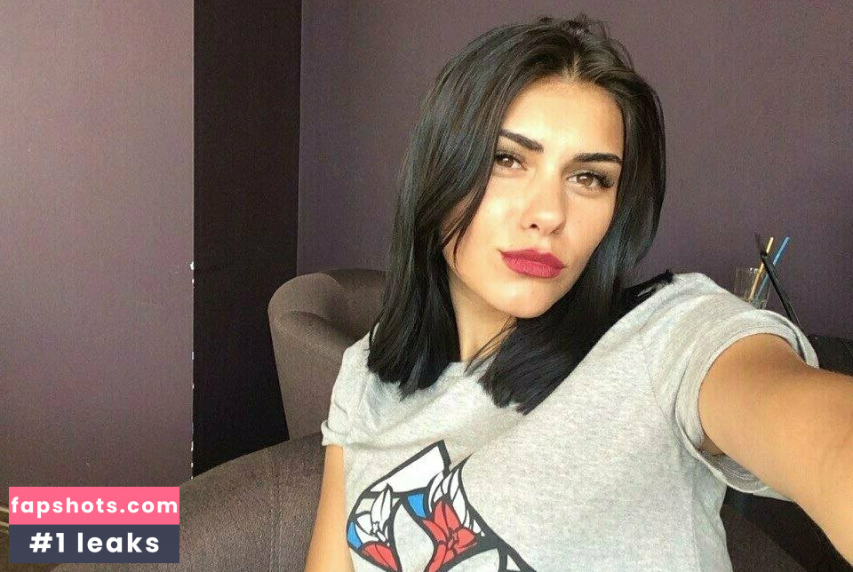 lindamisty gallery photo #38