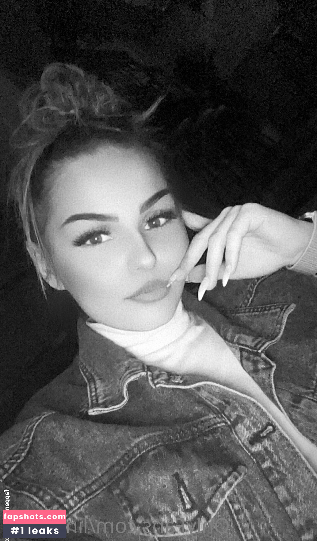 lindanew gallery photo #7