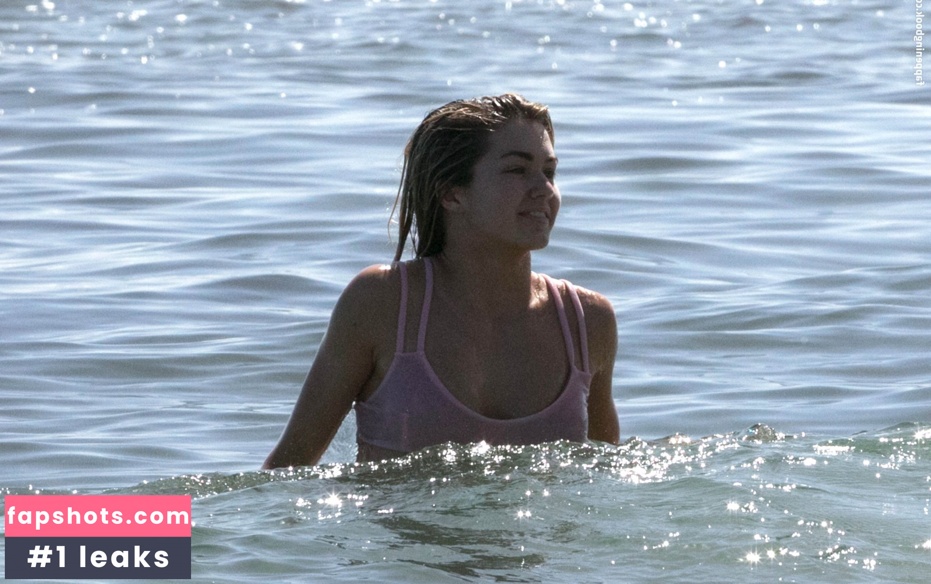 Lindsay Arnold Cusick gallery photo #13