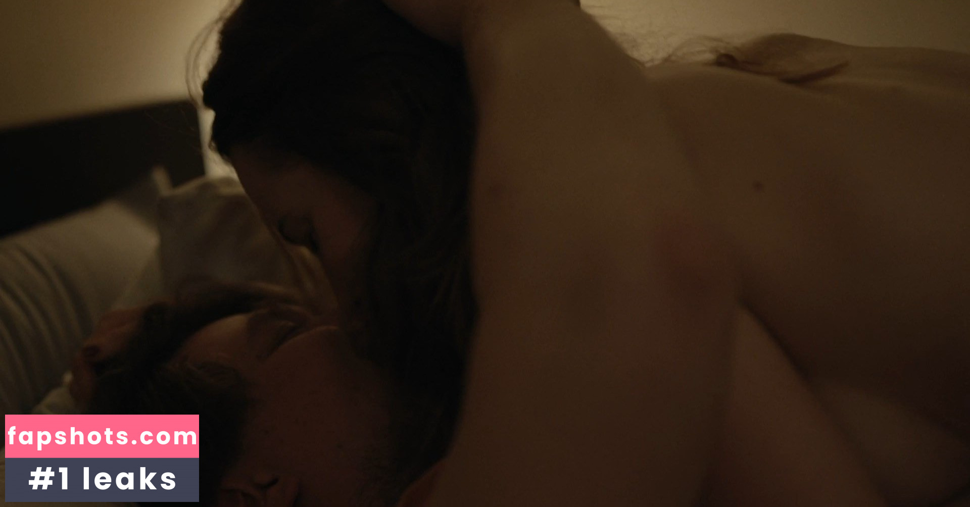 Lindsay Burdge gallery photo #11