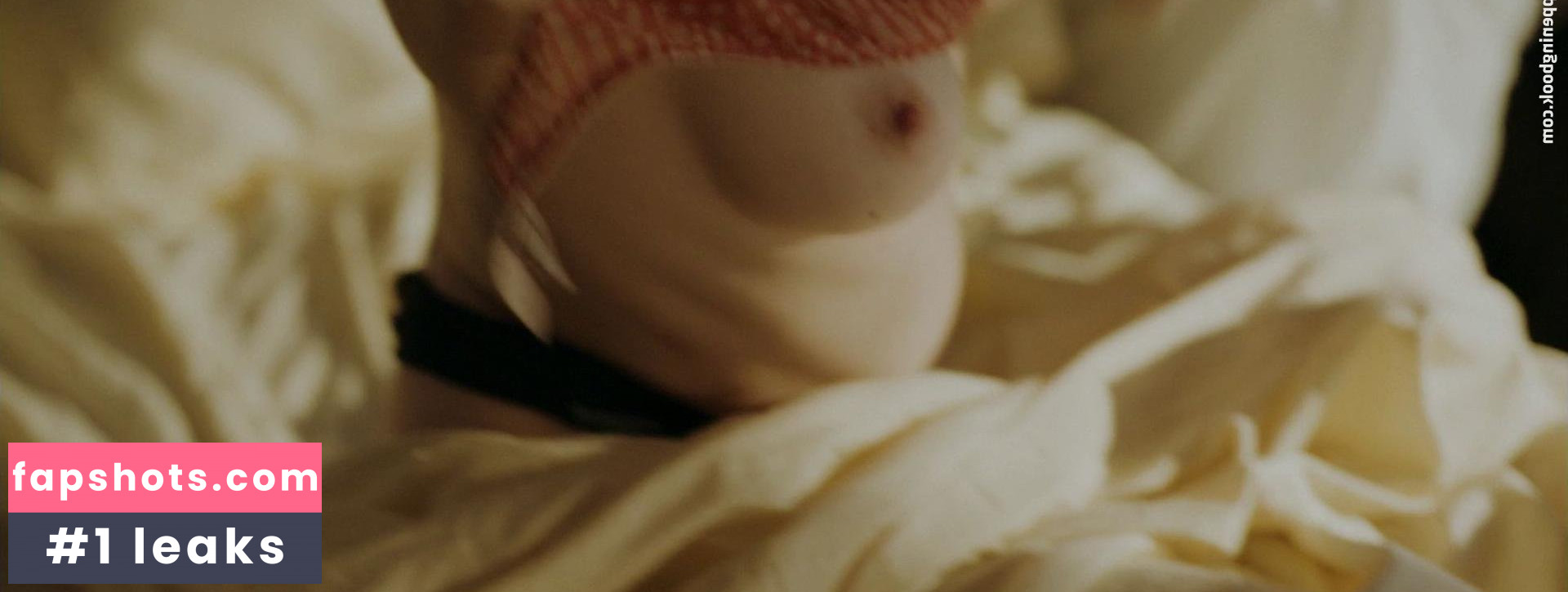 Lindsay Burdge gallery photo #30