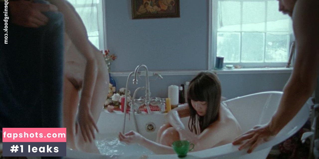 Lindsay Burdge gallery photo #39