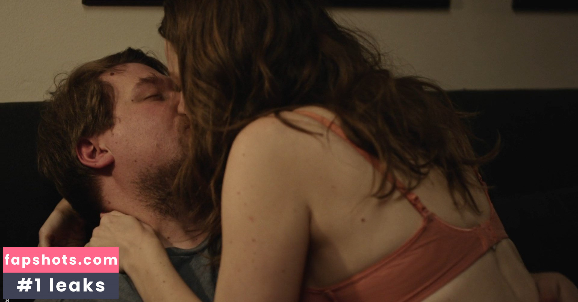 Lindsay Burdge gallery photo #10