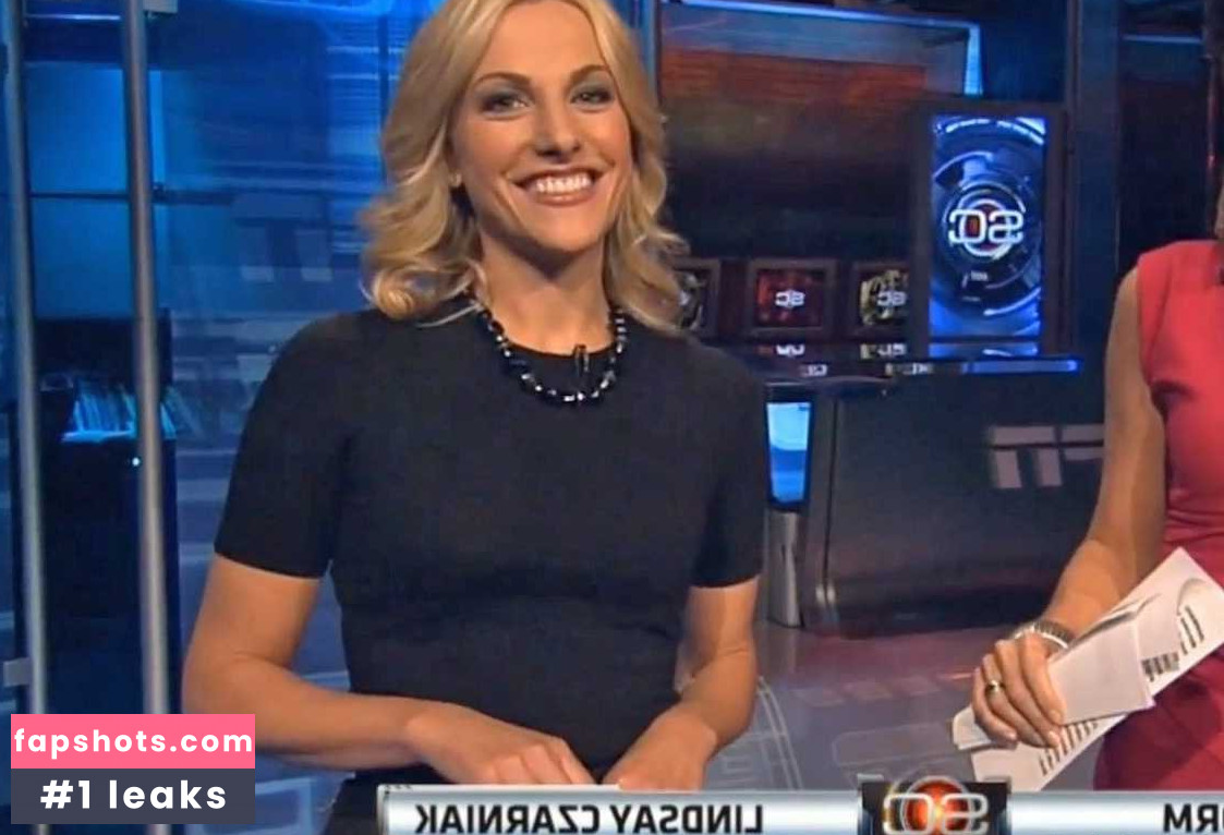 Lindsay Czarniak gallery photo #4