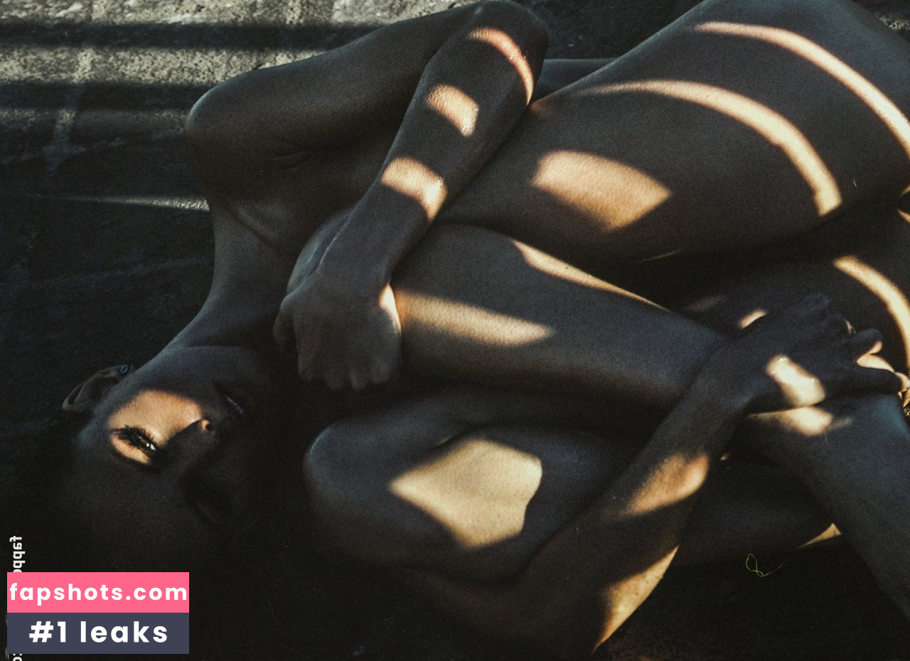 Lindsay Hancock Nude Leaks OnlyFans Photos #10 - LeakJerk