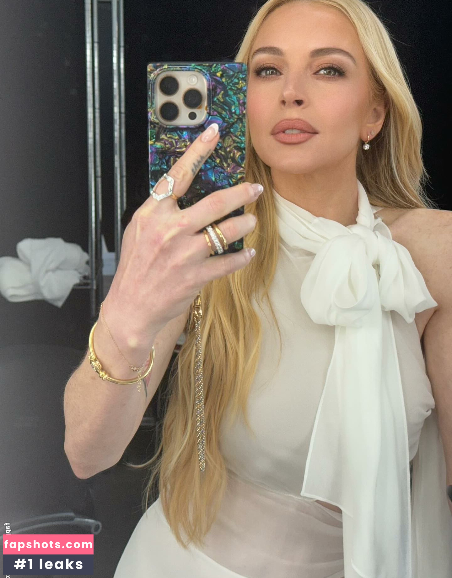 Lindsay Lohan gallery photo #11