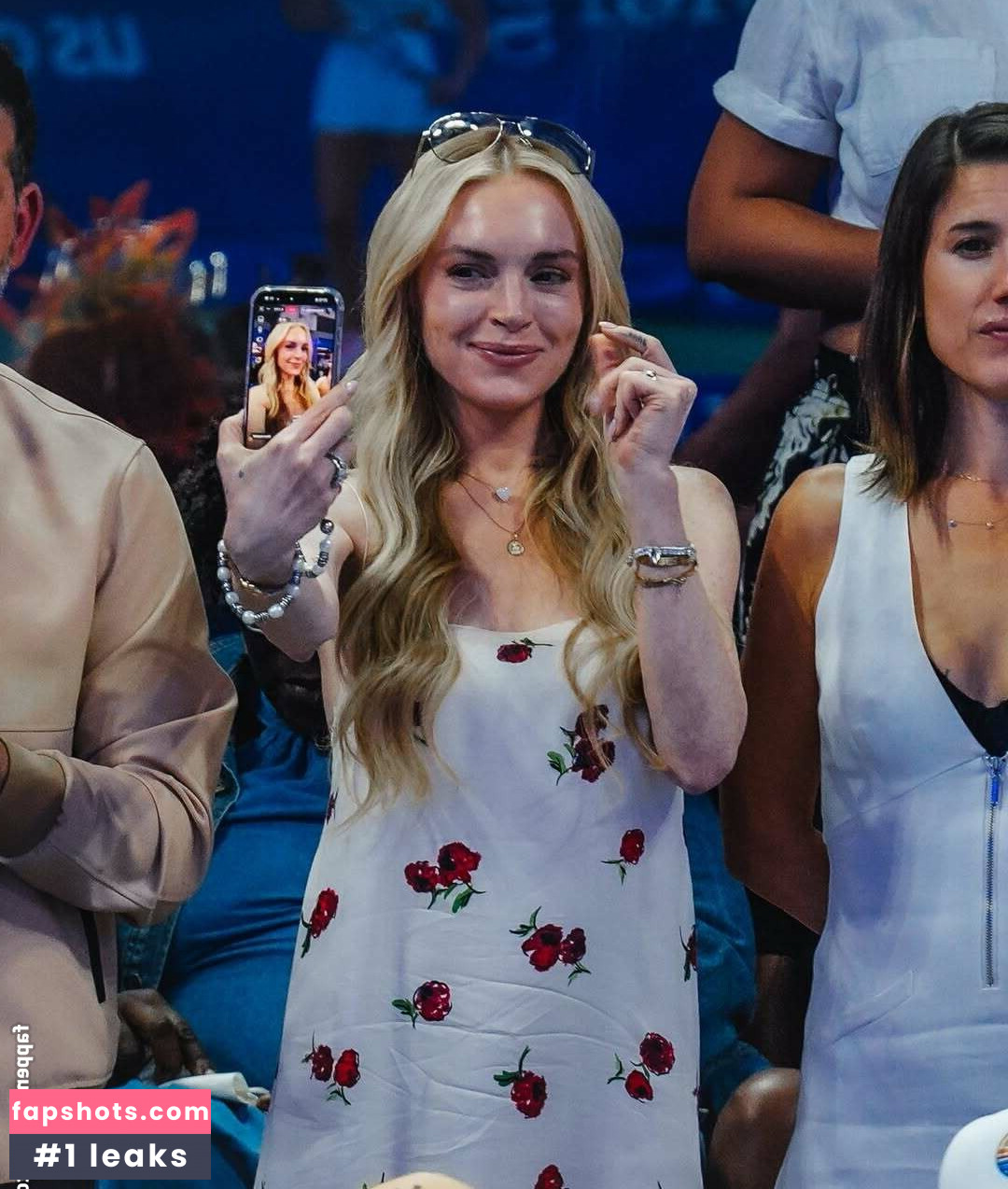 Lindsay Lohan gallery photo #13