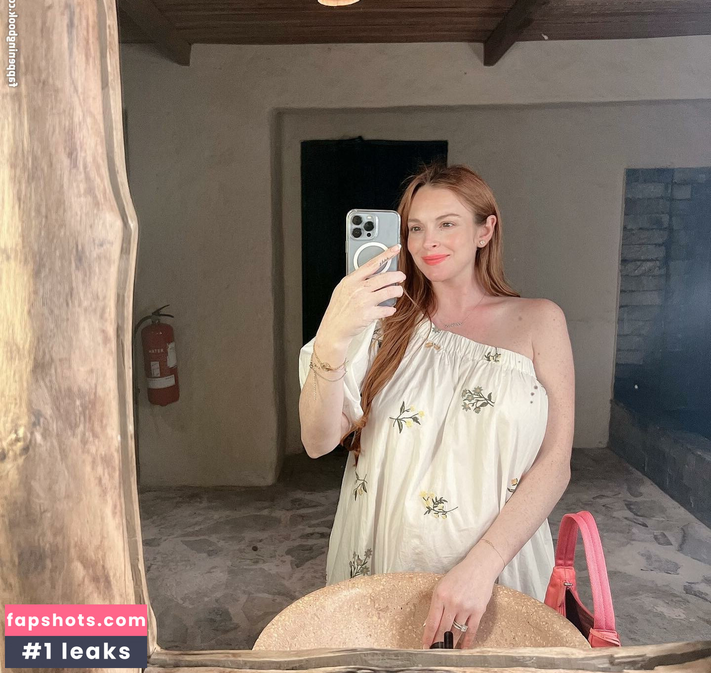 Lindsay Lohan gallery photo #212