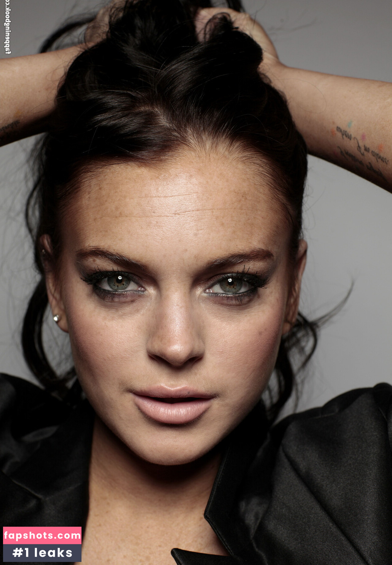 Lindsay Lohan gallery photo #240