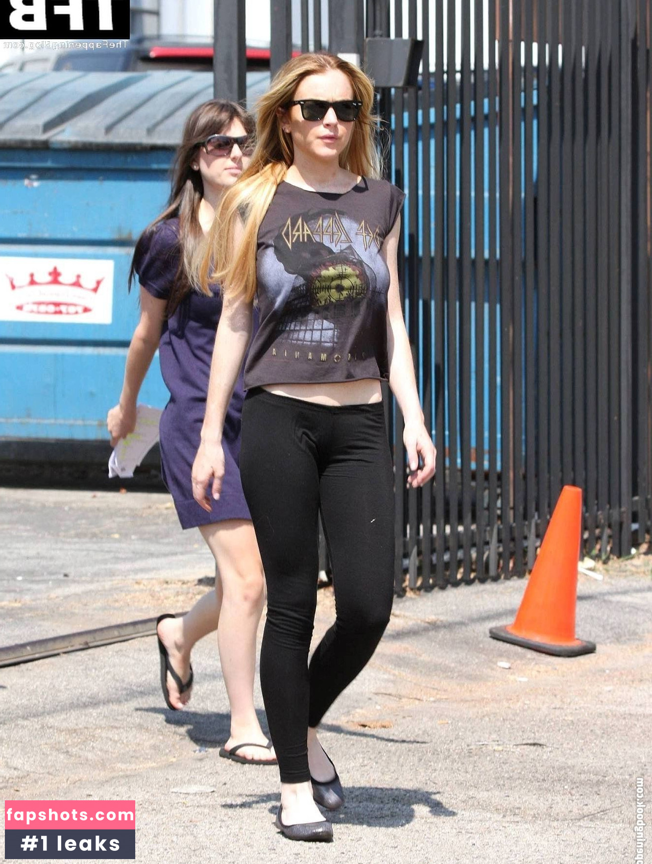 Lindsay Lohan gallery photo #320