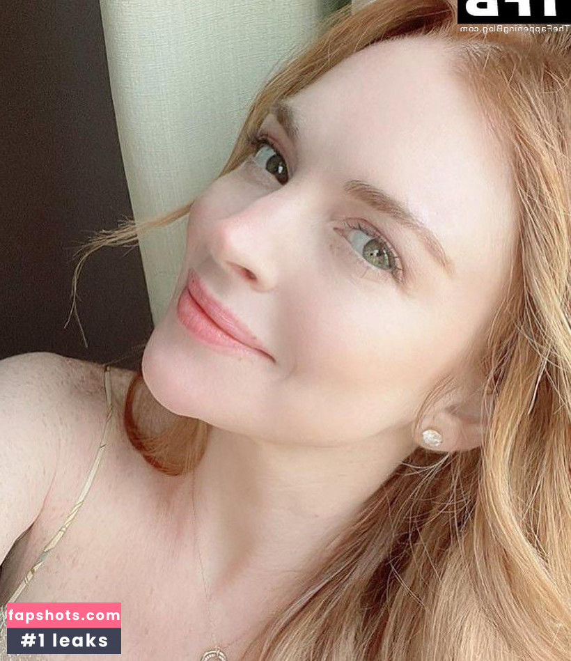 Lindsay Lohan gallery photo #324