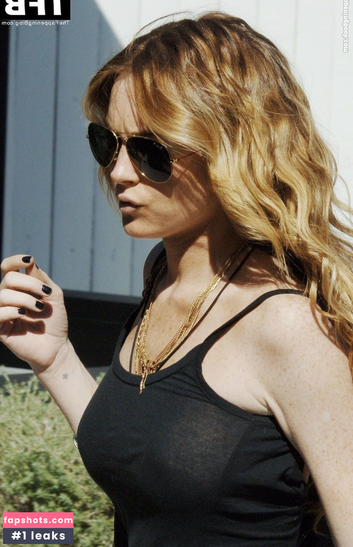 Lindsay Lohan gallery photo #381