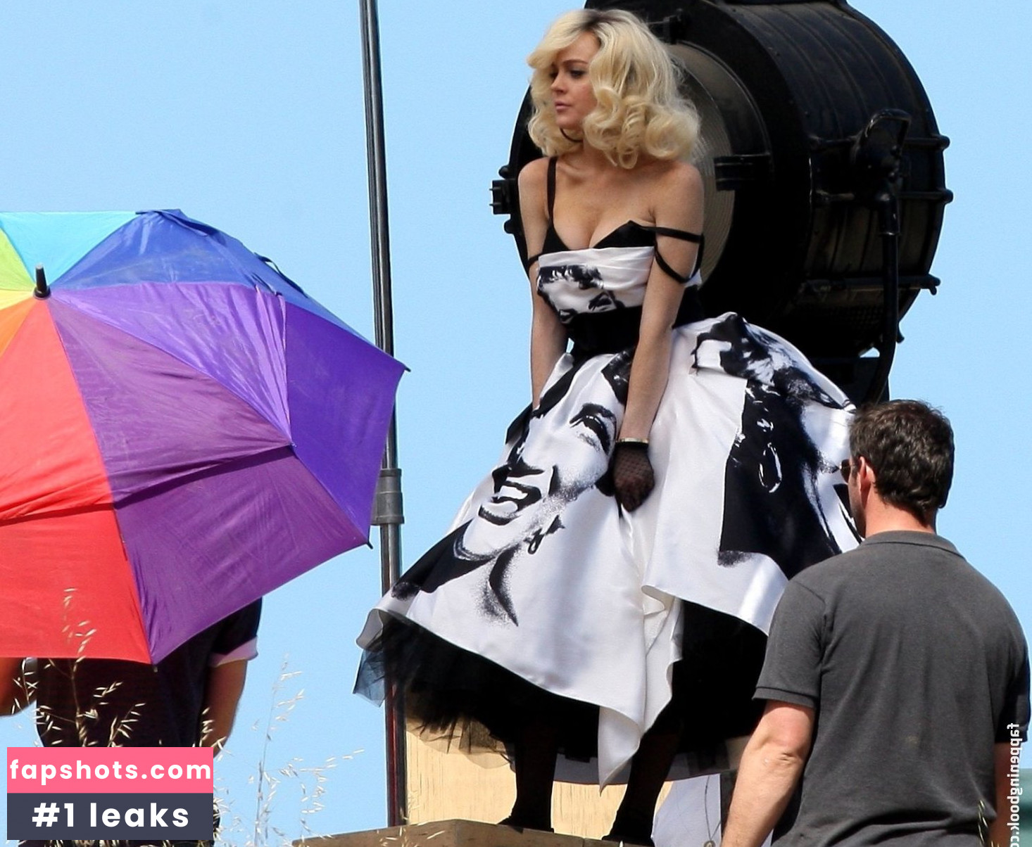 Lindsay Lohan gallery photo #515