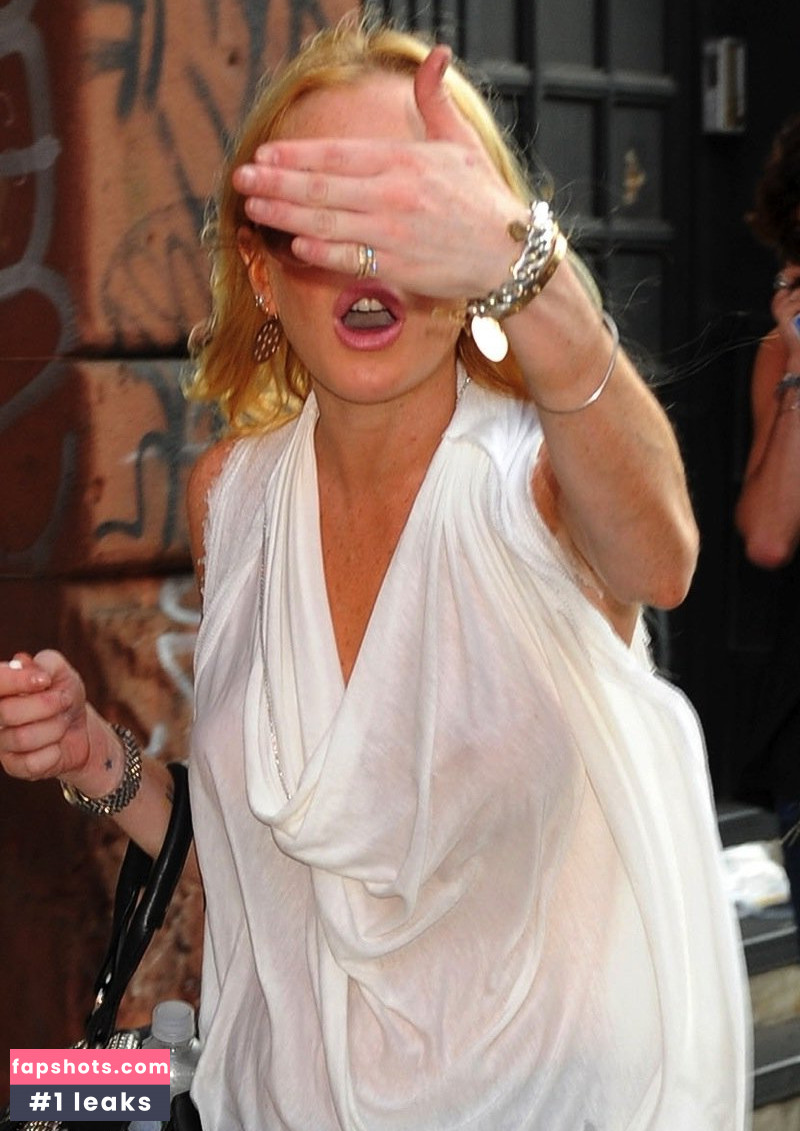 Lindsay Lohan gallery photo #535