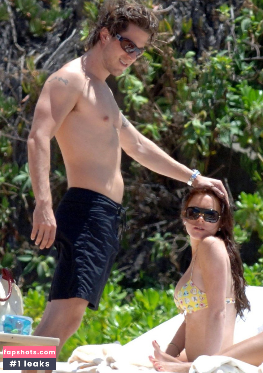 Lindsay Lohan gallery photo #585