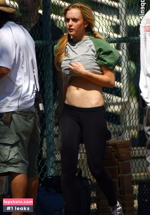 Lindsay Lohan gallery photo #693