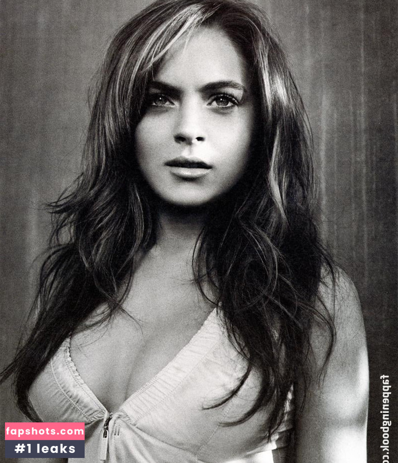 Lindsay Lohan gallery photo #695