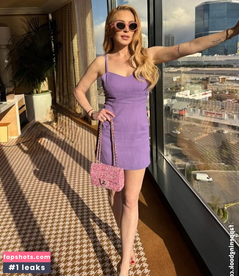 Lindsay Lohan gallery photo #73