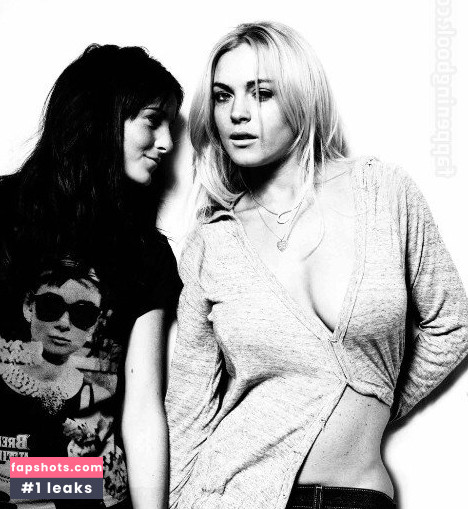 Lindsay Lohan gallery photo #756