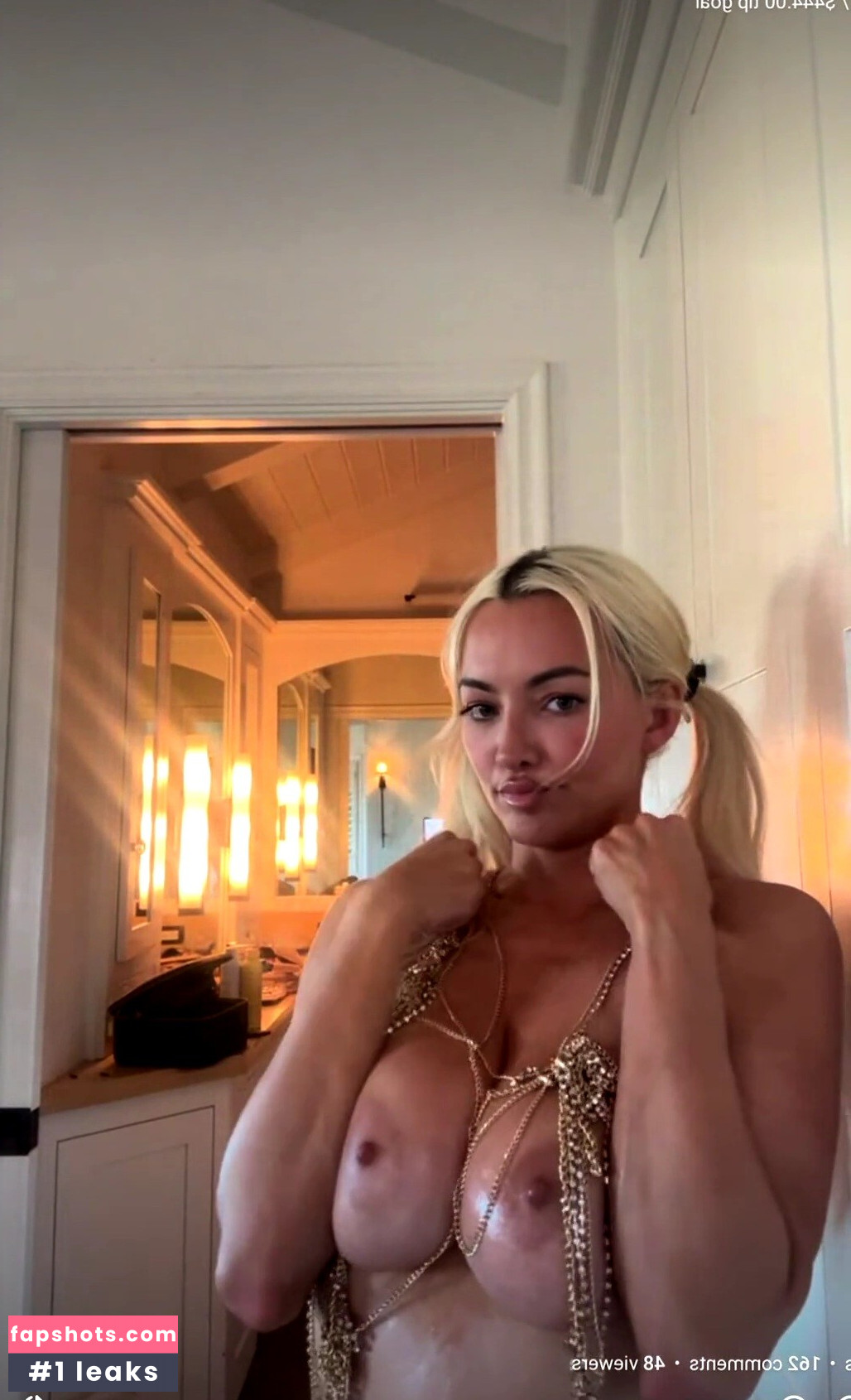 Lindsay Pelas Filtración Desnuda OnlyFans Foto #2 - Fapshots