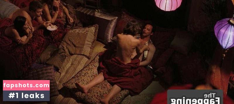 Lindsay Sloane gallery photo #25