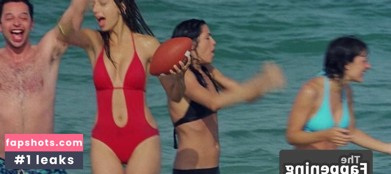 Lindsay Sloane gallery photo #35