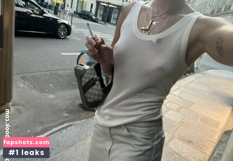 Lindsay Vrckovnik Linmick gallery photo #3